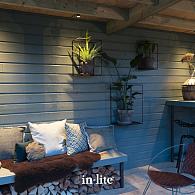 In-lite's opbouwspots voor buiten zijn niet alleen stijlvol, maar ook bijzonder veelzijdig. Ondanks hun bescheiden voorkomen creëren deze spots een groots lichteffect dat de perfecte sfeer creëert. Met deze buiten opbouwspots kun je subtiel licht aanbrengen onder je overkapping of pergola, indirect licht laten schijnen over traptreden, vlonders, muurtjes of de vijverrand. Bovendien kun je ook nog eens genieten van prachtige verlichting door middel van spots onder de dakrand van je schuur of garage. Dit zorgt niet alleen voor functionaliteit, maar ook voor een bijzonder sfeervol resultaat.