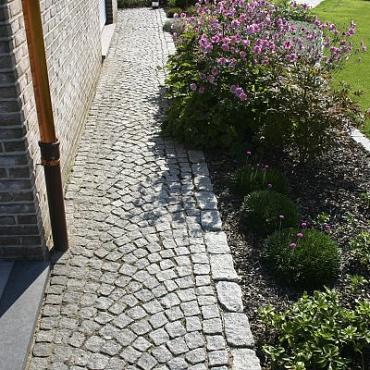 Kinderkop portugees graniet grijs 9x11cm bb 1000kg