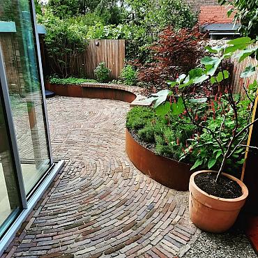 Flexline 400 x 2160mm Corten incl. 5 grondnagels en verbindingsset