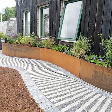Flexline 560 x 2160mm Corten incl. 5 grondnagels en verbindingsset