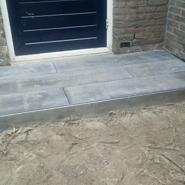 Rigidline 100 x 2200 mm. Gegalvaniseerd incl. 3 platte grondpennen en verbindingsplaat