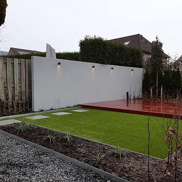 Rigidline 100 x 2200 mm. Gegalvaniseerd incl. 3 platte grondpennen en verbindingsplaat