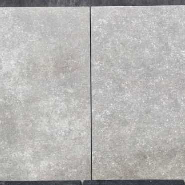 Keram. tegel SG 90x90x3cm Super Bluestone Grey (b-keus, kan niet retour)