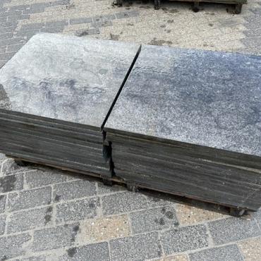 Chinees Hardsteen 60x60x3cm gevlamd (nog 7,92 m2)