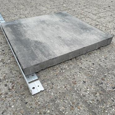 Kantopsluiting aluminium 230cm (compleet met ankers)